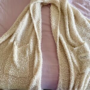 Demdaco The Giving Shawl - Cream